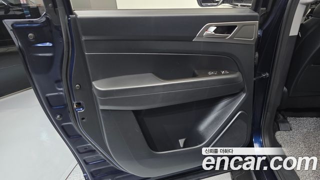 KG Mobility (SsangYong) Rexton Sports Diesel 2.2 2WD Noblesse 2019 — фото 25