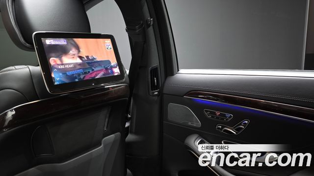 Mercedes-Benz S-Class (W222) S560L 4MATIC 2020 — фото 19