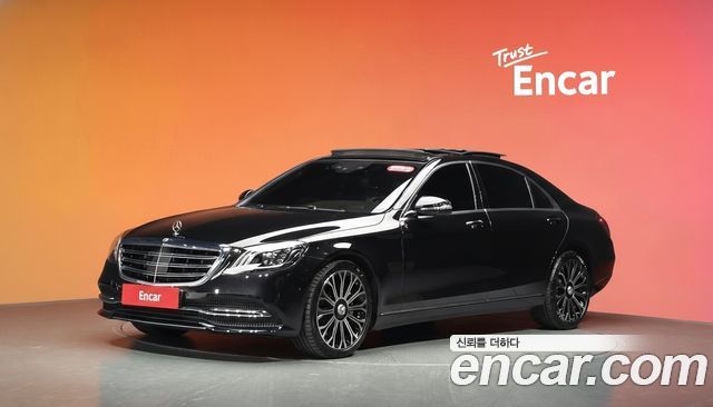 Mercedes-Benz S-Class (W222) S560L 4MATIC