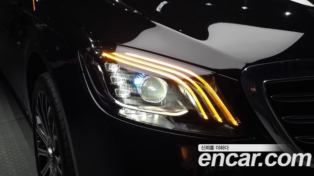 Mercedes-Benz S-Class (W222) S560L 4MATIC 2020 — фото 22