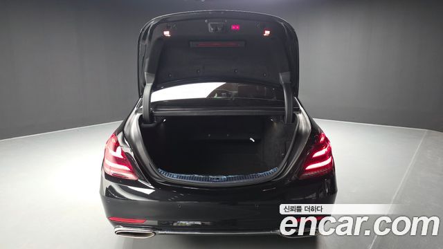 Mercedes-Benz S-Class (W222) S560L 4MATIC 2020 — фото 27