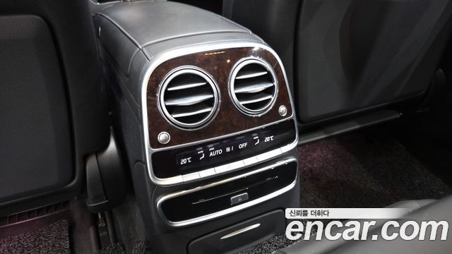Mercedes-Benz S-Class (W222) S560L 4MATIC 2020 — фото 32