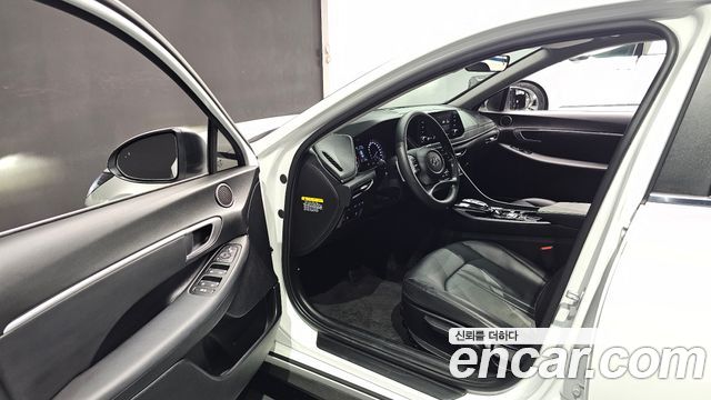 Hyundai Sonata (DN8) 2.0 Smart 2020 — фото 10
