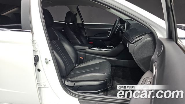 Hyundai Sonata (DN8) 2.0 Smart 2020 — фото 32