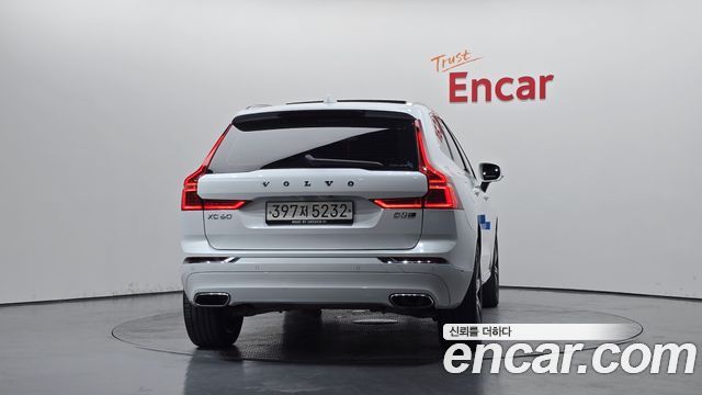 Volvo XC60 (II) D5 Inscription 2018 — фото 4