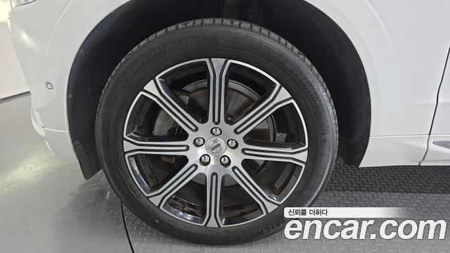 Volvo XC60 (II) D5 Inscription 2018 — фото 5