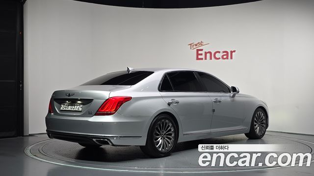 Genesis EQ900 5.0 GDI AWD Prestige 2016 — фото 2