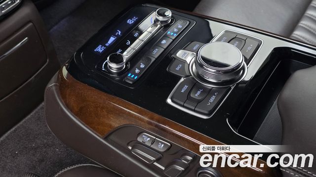 Genesis EQ900 5.0 GDI AWD Prestige 2016 — фото 19