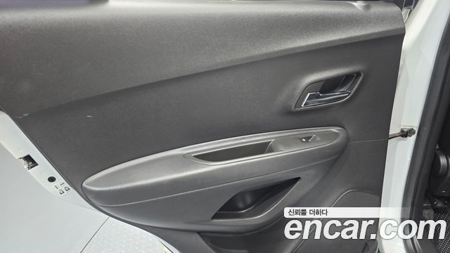 Chevrolet Trax 1.6 Diesel LT Leather Package 2016 — фото 25