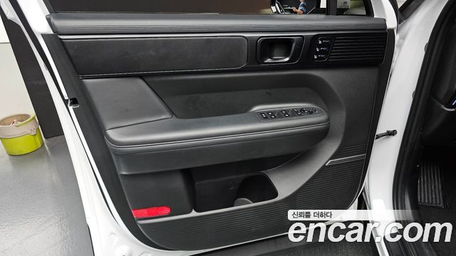 Hyundai Santa Fe (MX5) HEV 1.6 4WD Calligraphy 2024 — фото 30