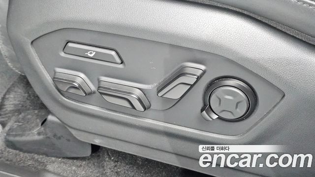 Hyundai Santa Fe (MX5) HEV 1.6 4WD Calligraphy 2024 — фото 33