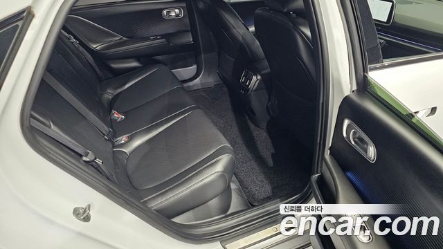 Hyundai Ioniq 6 Long Range Prestige 2025 — фото 11