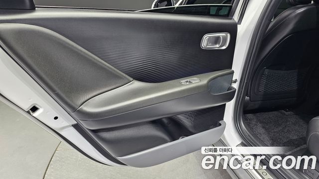 Hyundai Ioniq 6 Long Range Prestige 2025 — фото 25