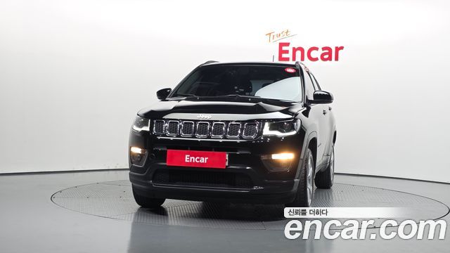 Jeep Compass (II) 2.4 Longitude AWD 2018 — фото 3