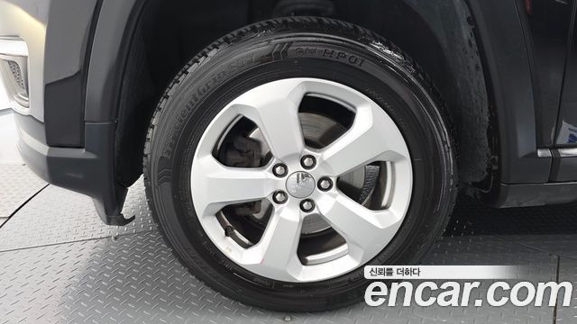 Jeep Compass (II) 2.4 Longitude AWD 2018 — фото 5