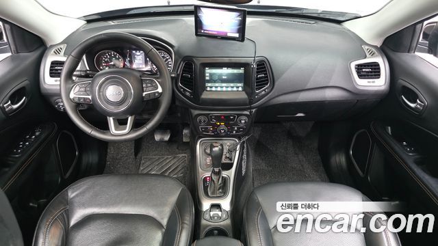 Jeep Compass (II) 2.4 Longitude AWD 2018 — фото 7