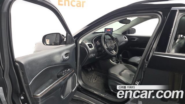 Jeep Compass (II) 2.4 Longitude AWD 2018 — фото 10