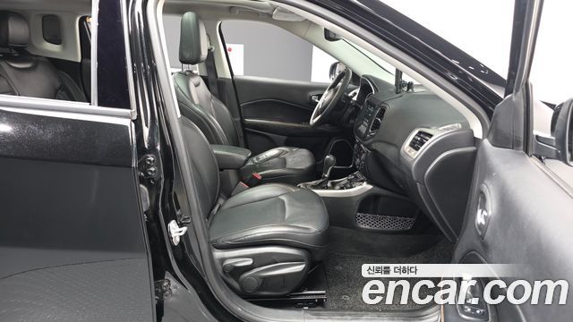 Jeep Compass (II) 2.4 Longitude AWD 2018 — фото 11