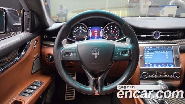 Maserati Quattroporte GTS 3.8 V8 2014 — фото 13