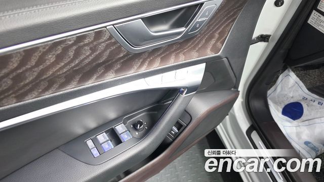 Audi A6 (C8) 40 TDI Quattro Premium 2022 — фото 37