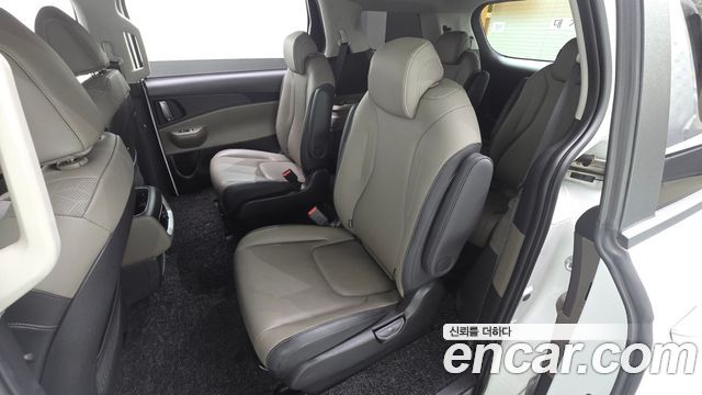 Kia Carnival (IV) Gasoline 9-Seater Prestige 2025 — фото 11