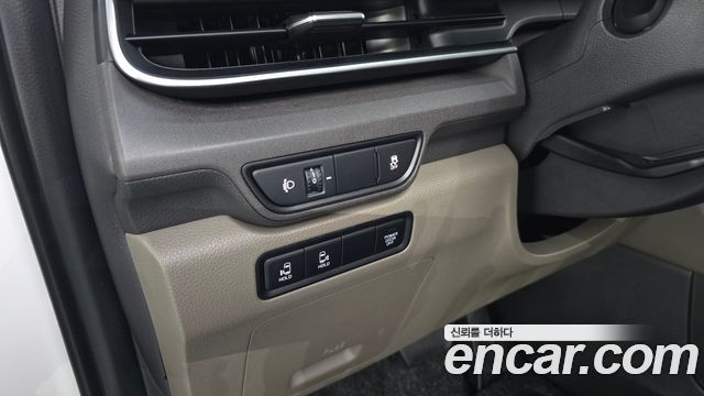 Kia Carnival (IV) Gasoline 9-Seater Prestige 2025 — фото 17