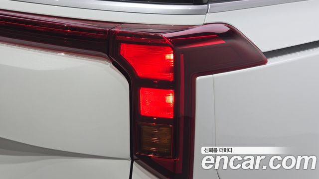 Kia Carnival (IV) Gasoline 9-Seater Prestige 2025 — фото 23