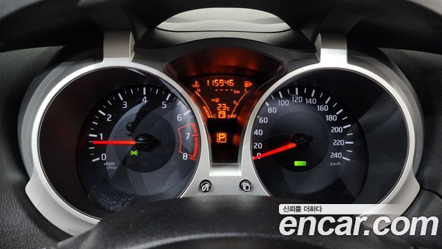 Nissan Juke 1.6 SV F15 2017 — фото 8