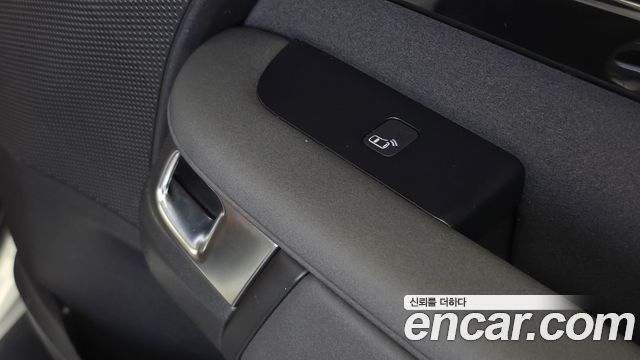 Land Rover Discovery 5 2.0 SD4 SE 2019 — фото 26