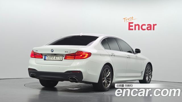 BMW 5 Series (G30) 530i xDrive M Sport Package Plus 2018 — фото 2