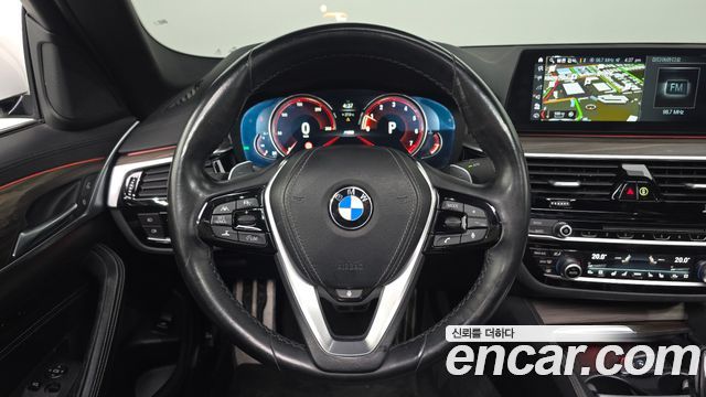 BMW 5 Series (G30) 530i xDrive M Sport Package Plus 2018 — фото 13