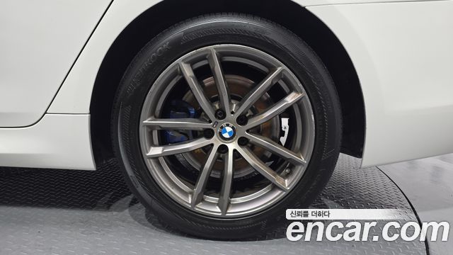 BMW 5 Series (G30) 530i xDrive M Sport Package Plus 2018 — фото 21
