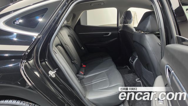 Hyundai Sonata The Edge (DN8) 2.0 Exclusive 2024 — фото 15