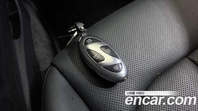 Hyundai Sonata The Edge (DN8) 2.0 Exclusive 2024 — фото 19