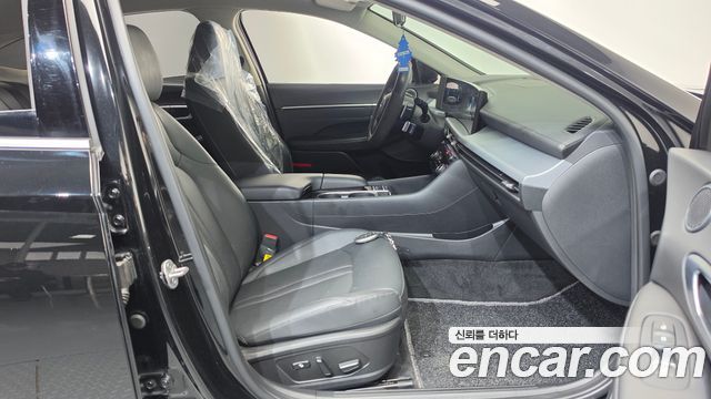 Hyundai Sonata The Edge (DN8) 2.0 Exclusive 2024 — фото 32