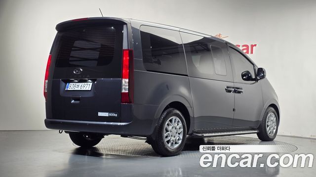 Hyundai Staria Cargo 5-Seater Modern 2023 — фото 2