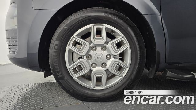 Hyundai Staria Cargo 5-Seater Modern 2023 — фото 5