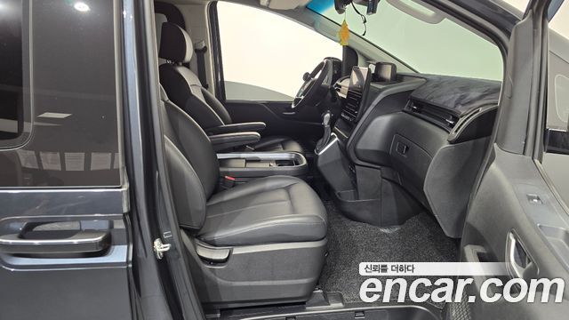 Hyundai Staria Cargo 5-Seater Modern 2023 — фото 26