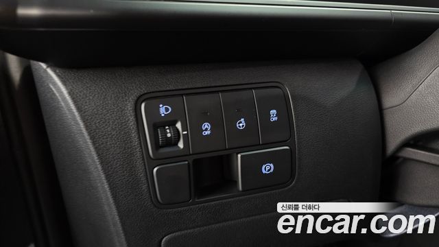 Hyundai Staria Cargo 5-Seater Modern 2023 — фото 28