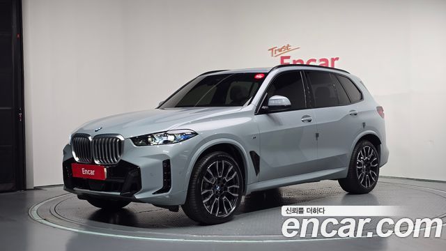 BMW X5 (G05) xDrive 40i M Sport 2026 — фото 1