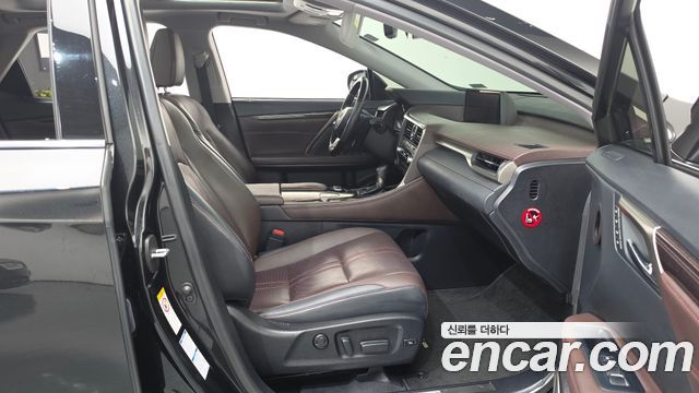 Lexus RX450h (IV) Executive 2016 — фото 11