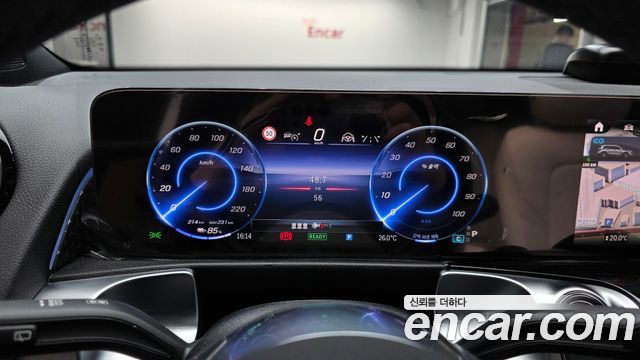 Mercedes-Benz EQB (X243) EQB300 4MATIC Progressive 2026 — фото 8