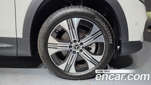Mercedes-Benz EQB (X243) EQB300 4MATIC Progressive 2026 — фото 21