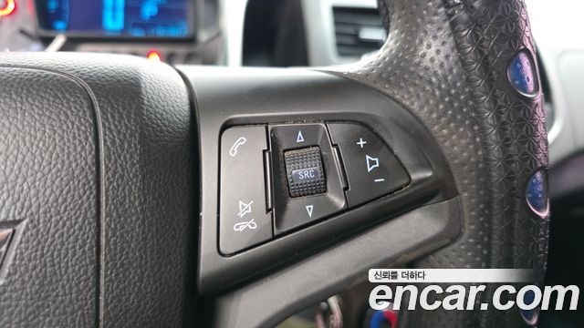 Chevrolet Aveo Hatchback LS Deluxe 2012 — фото 16