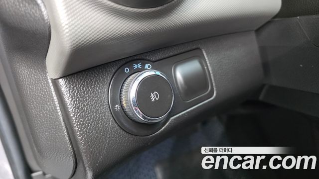 Chevrolet Aveo Hatchback LS Deluxe 2012 — фото 17