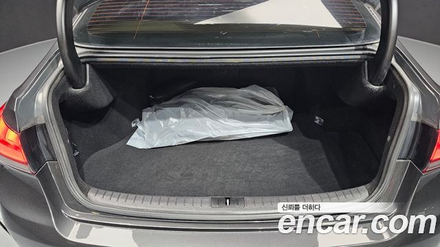 Genesis G80 3.3 GDI AWD Luxury 2017 — фото 20