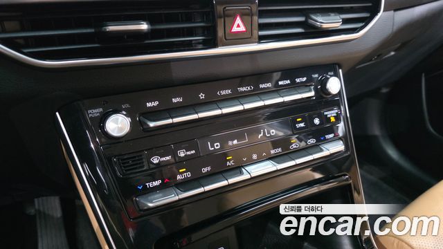 Kia K7 Premier 3.0 GDI Noblesse 2020 — фото 16