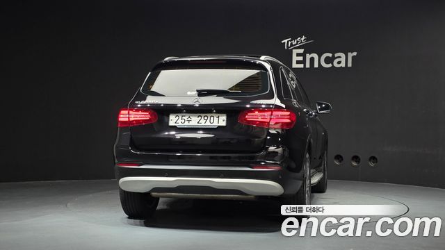 Mercedes-Benz GLC-Class (X253) GLC350e 4MATIC Premium 2019 — фото 4