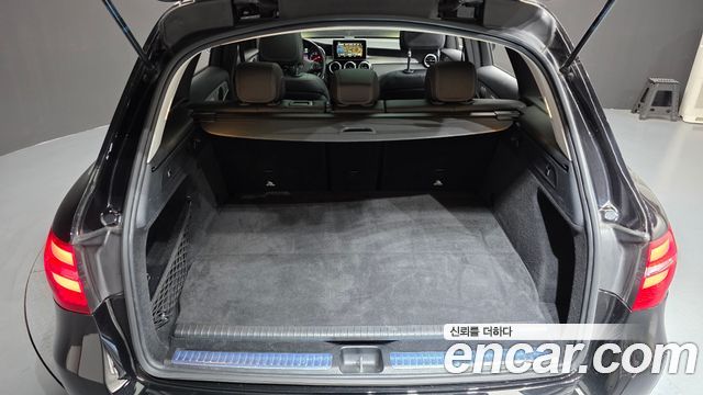 Mercedes-Benz GLC-Class (X253) GLC350e 4MATIC Premium 2019 — фото 17