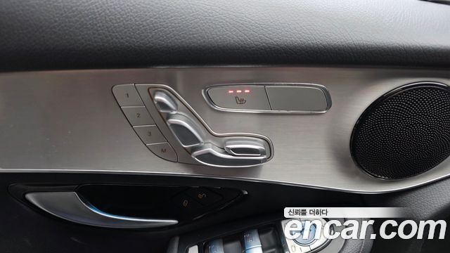 Mercedes-Benz GLC-Class (X253) GLC350e 4MATIC Premium 2019 — фото 27